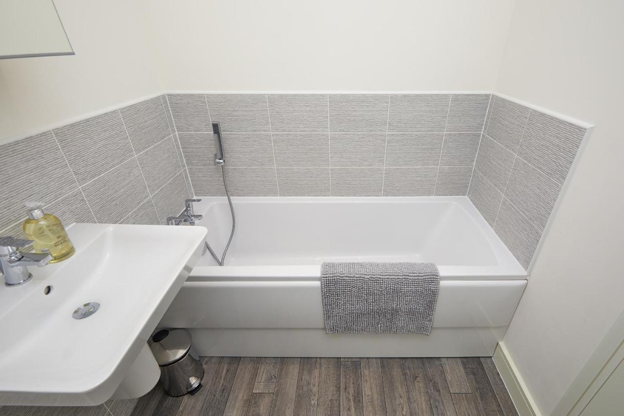 Royal Derby Hospital 3 Bed Town Houseアパートメント エクステリア 写真
